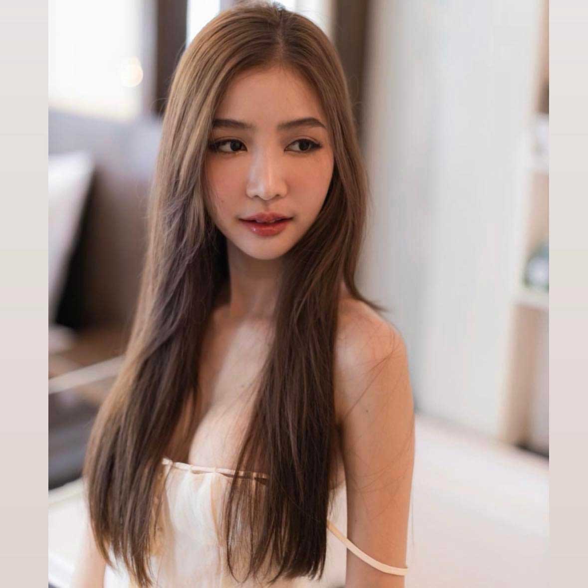 chonthichaa สาวน้อย OnlyFans เซ็กซี่ ขยี้ใจ ที่เด็ด การันตี