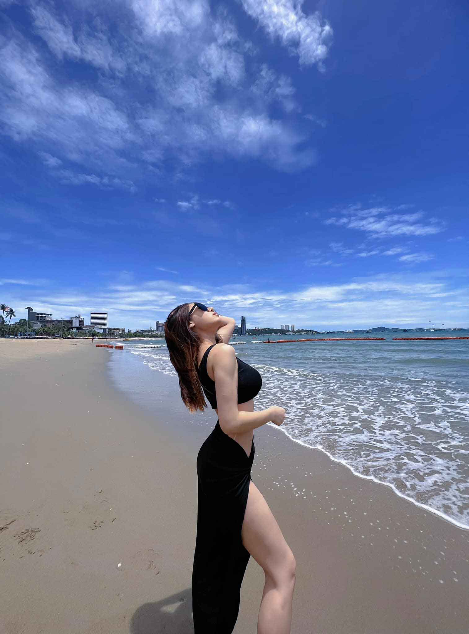 Kayy สาวน้อย OnlyFans เซ็กซี่ เร้าใจ ร้อนแรง ทีเด็ด