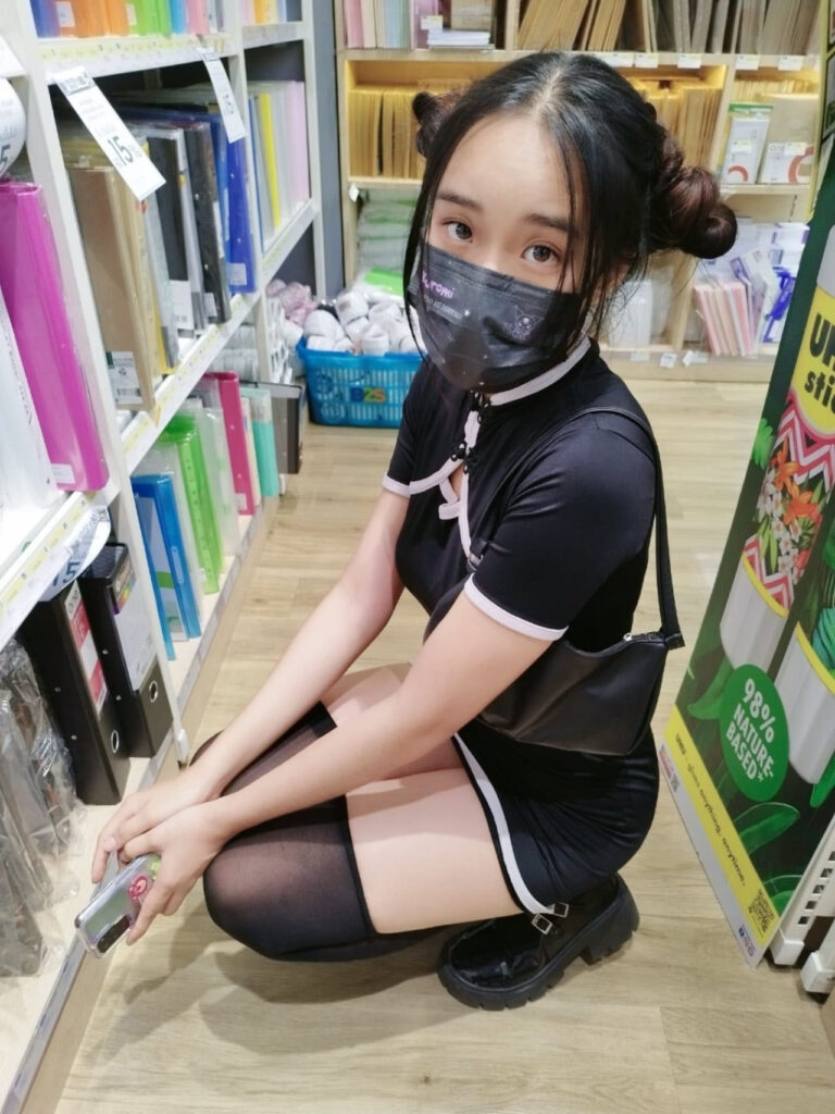Nenee สาวน้อย OnlyFans เซ็กซี่ ขยี้ใจ มีเสน่ห์ น่ารัก ทีเด็ด