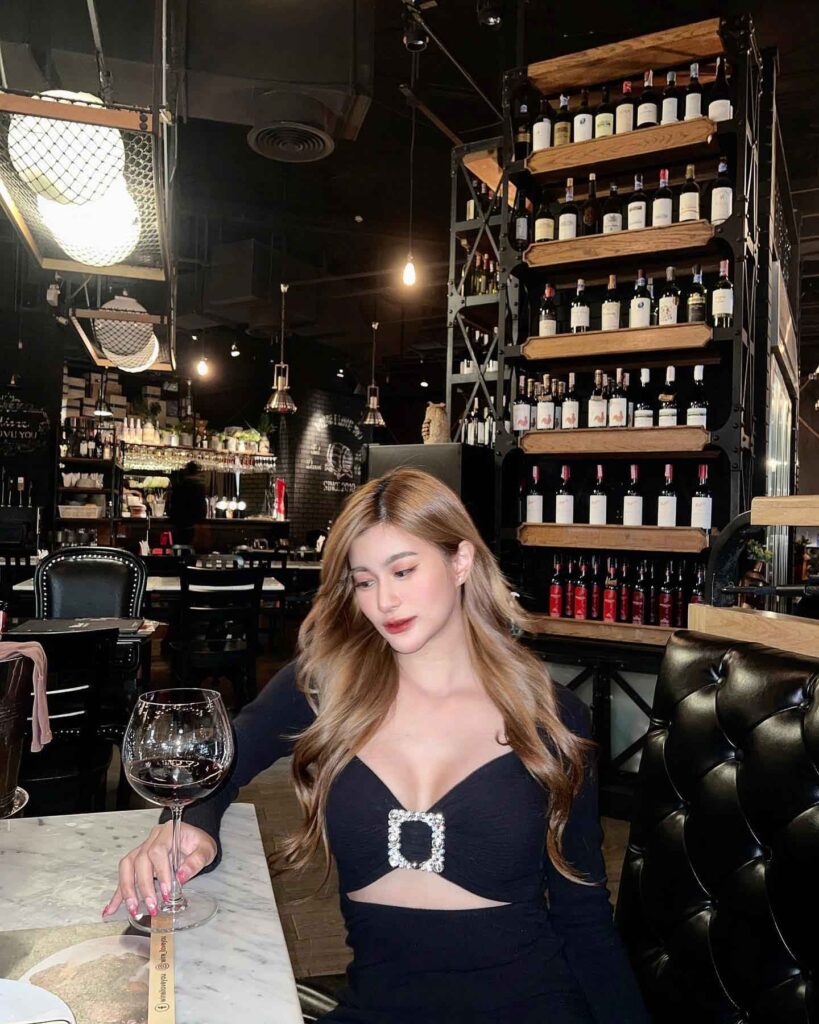 popp สาวน้อย OnlyFans สุดสวย น่ารัก มีเสน่ห์ ทีเด็ด การันตี