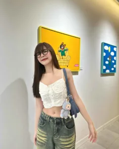Sutthida02